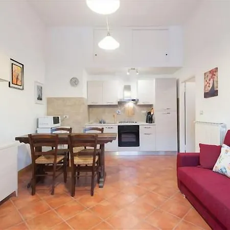 Apartment Guesthost - A Different Side Of Florence