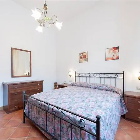 Apartment Guesthost - A Different Side Of