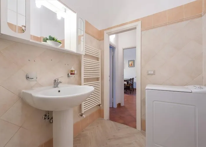 Guesthost - A Different Side Of *